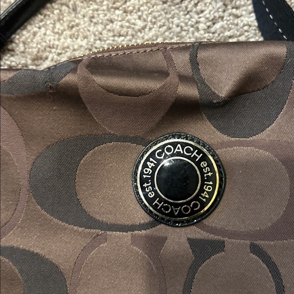 Coach Shoulder Bag in black and brown - Picture 2 of 6
